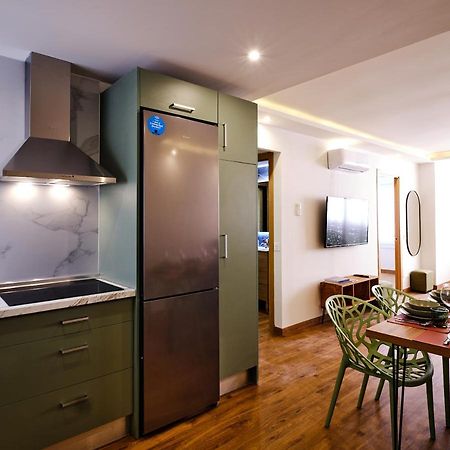 Leo Home- Bright & Centric 3 Bedrooms Apartment With Private Parking Included Málaga Buitenkant foto