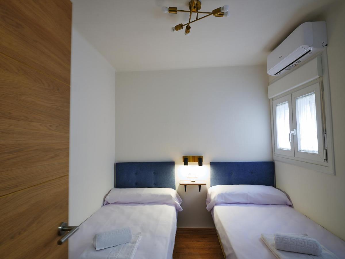 Leo Home- Bright & Centric 3 Bedrooms Apartment With Private Parking Included Málaga Buitenkant foto