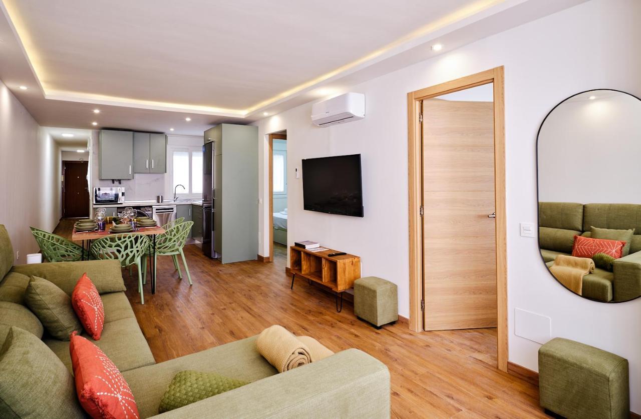 Leo Home- Bright & Centric 3 Bedrooms Apartment With Private Parking Included Málaga Buitenkant foto