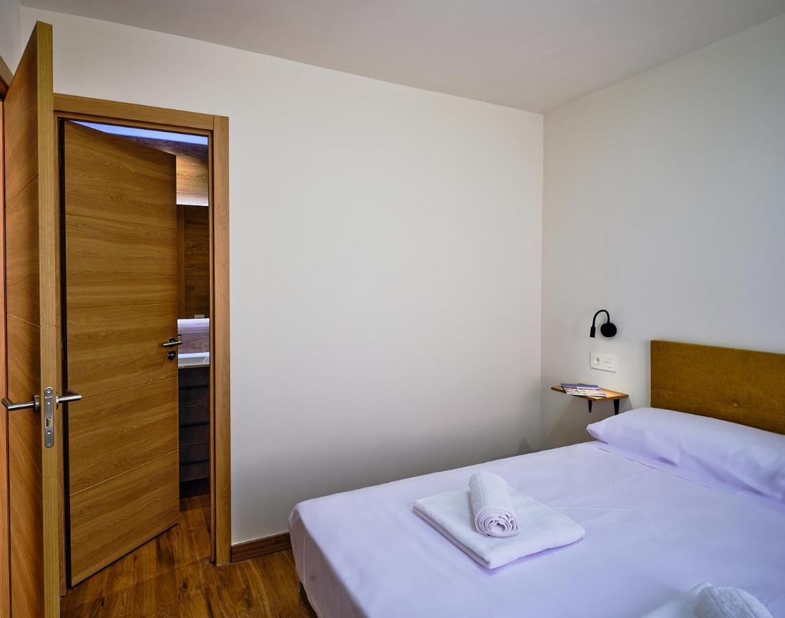 Leo Home- Bright & Centric 3 Bedrooms Apartment With Private Parking Included Málaga Buitenkant foto