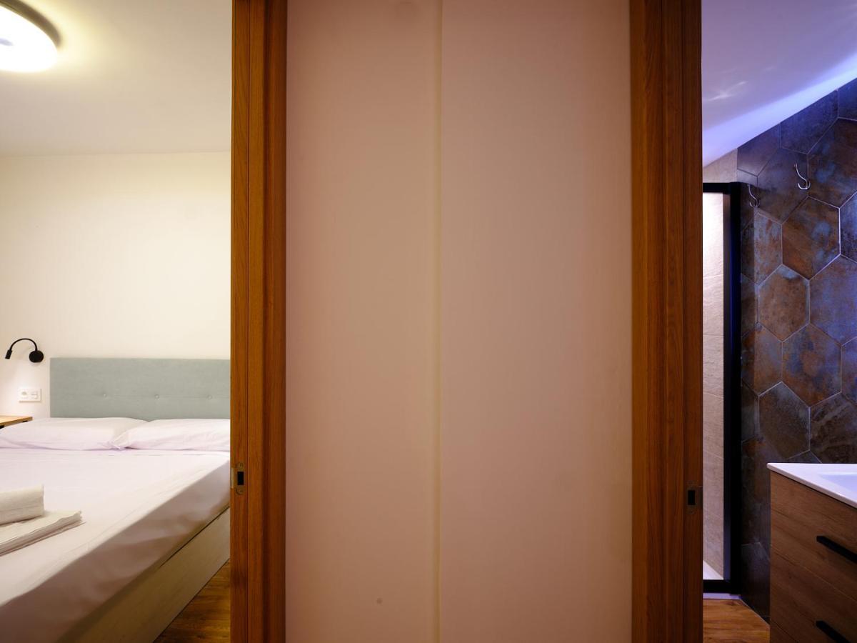 Leo Home- Bright & Centric 3 Bedrooms Apartment With Private Parking Included Málaga Buitenkant foto