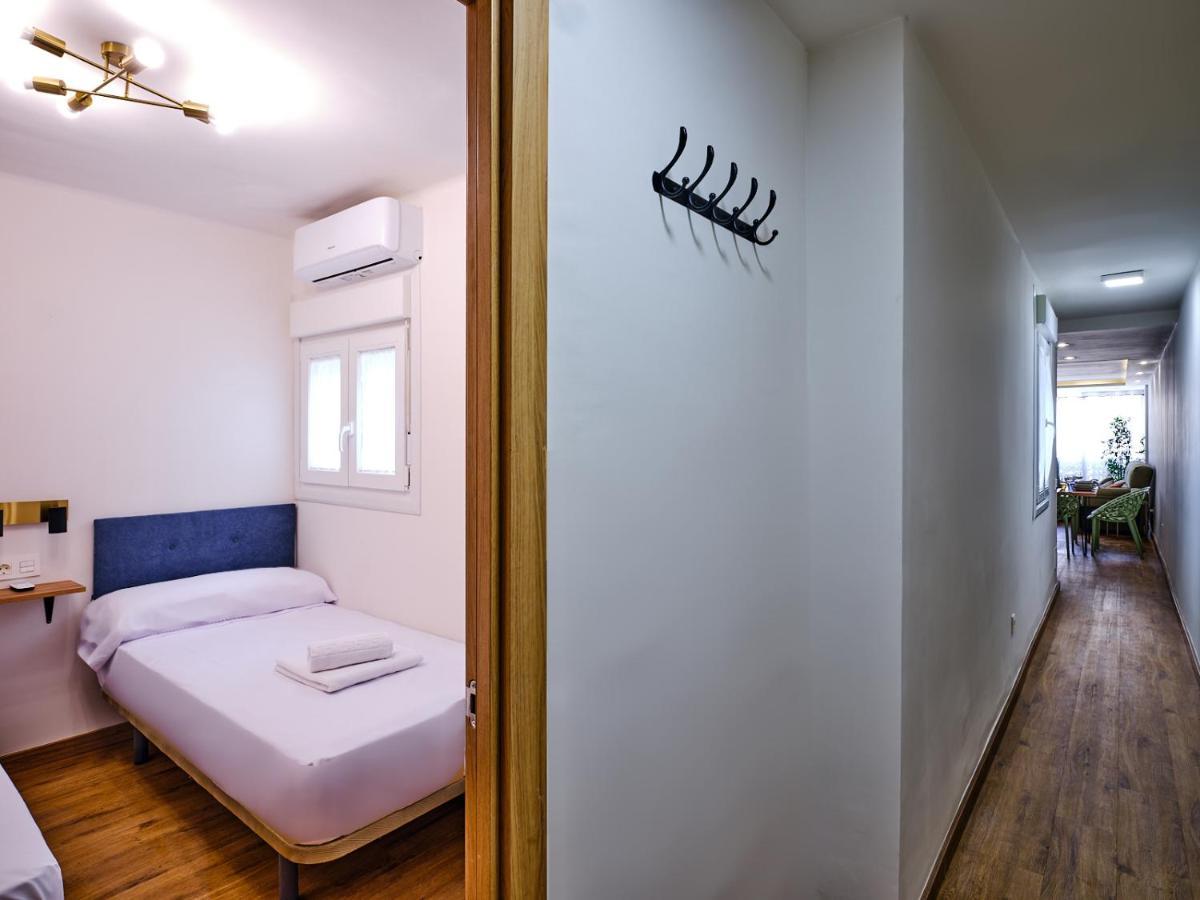 Leo Home- Bright & Centric 3 Bedrooms Apartment With Private Parking Included Málaga Buitenkant foto